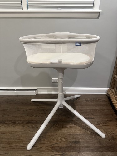 Halo bassinest swivel sleeper - halo,